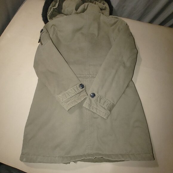 Michael Kors Hooded Parka Coat Size Large Olive Faux Fur Trim Sherpa Lining - Picture 11 of 14
